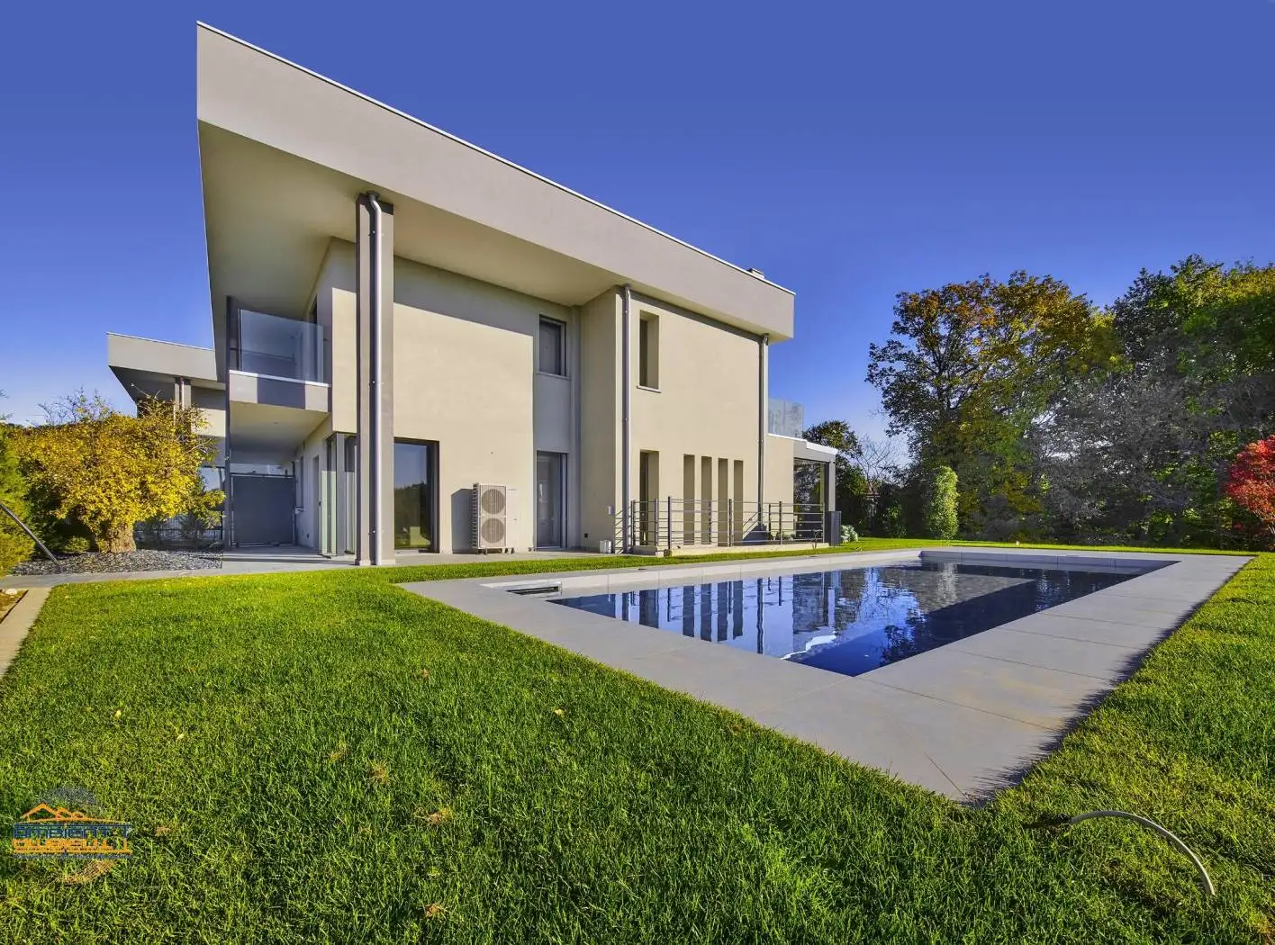 Villa in vendita a Montevecchia