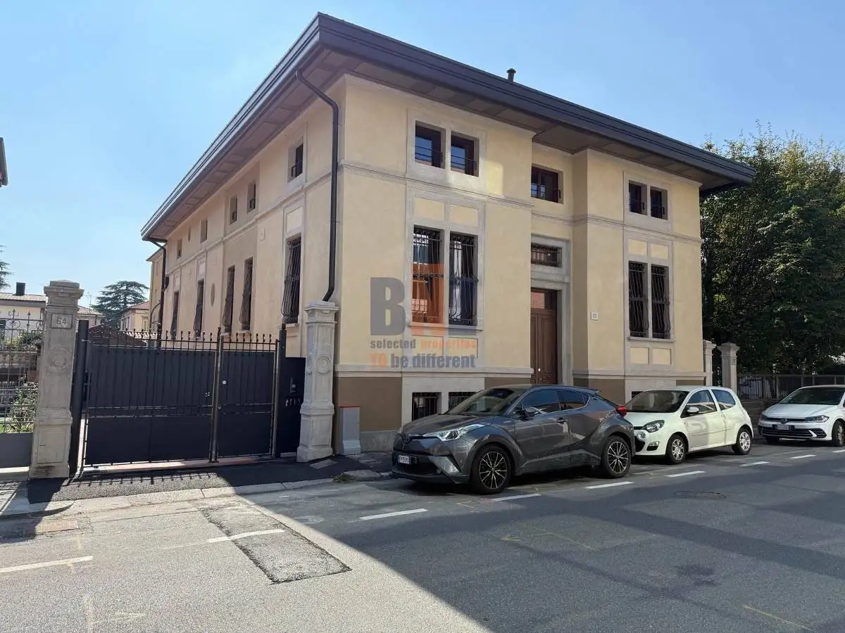 Appartamento in vendita a Brescia