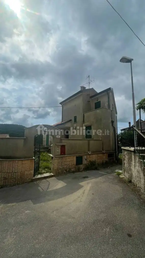 Villa in vendita a Stella