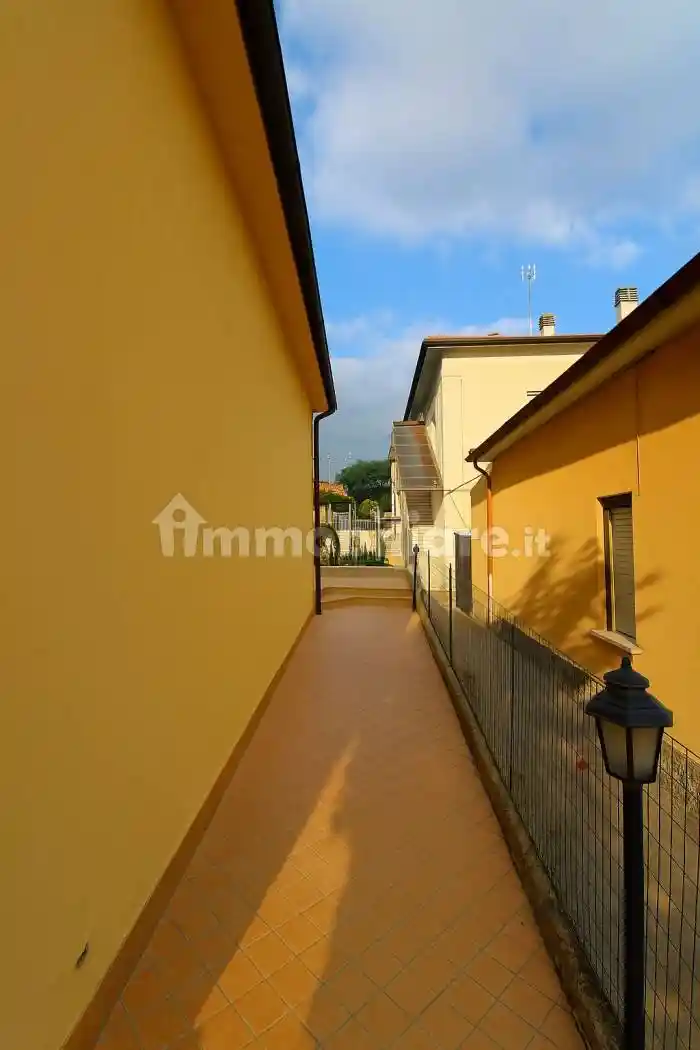 Quadrilocale piano terra, Macine-borgo Loreto, Castelplanio - foto 4