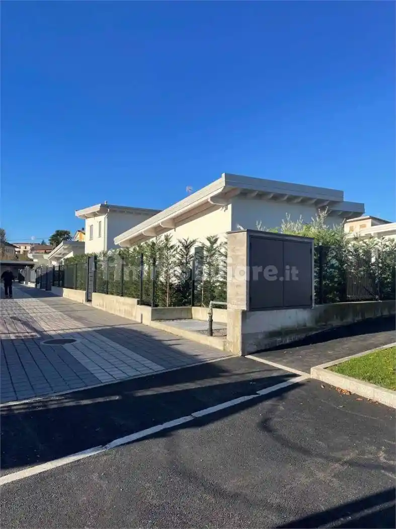 Villa unifamiliare via per Alzate, Fecchio, Cantù - foto 2