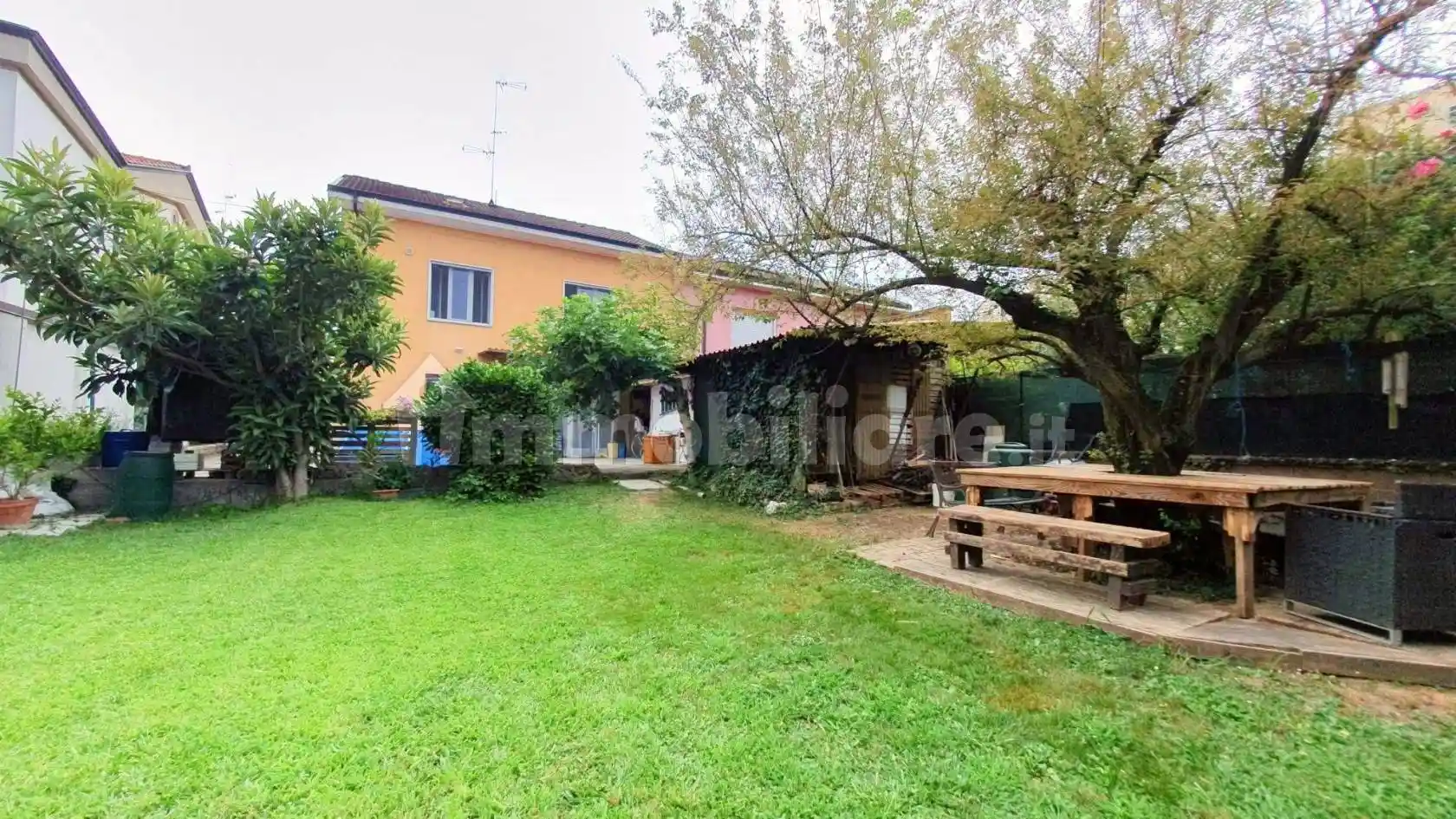 Villa in vendita a Lodi