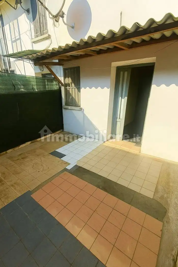 Terratetto unifamiliare via Fratelli Cervi, Centro, Boretto - foto 2