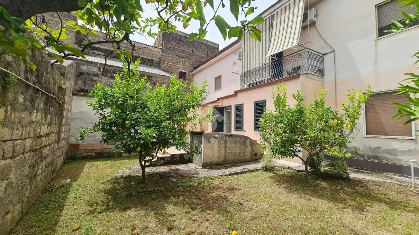 Terratetto unifamiliare Vico III via Vescovo Natale 2, Casapulla - foto 2