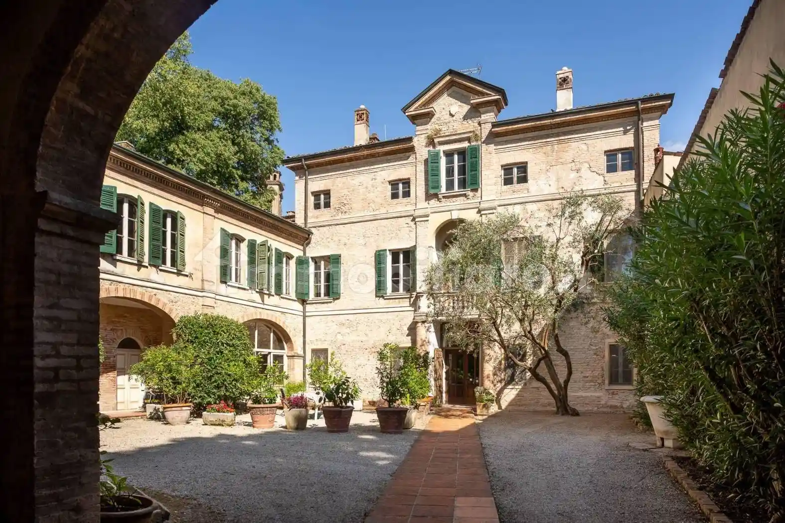 Villa in vendita a Castiglione delle Stiviere