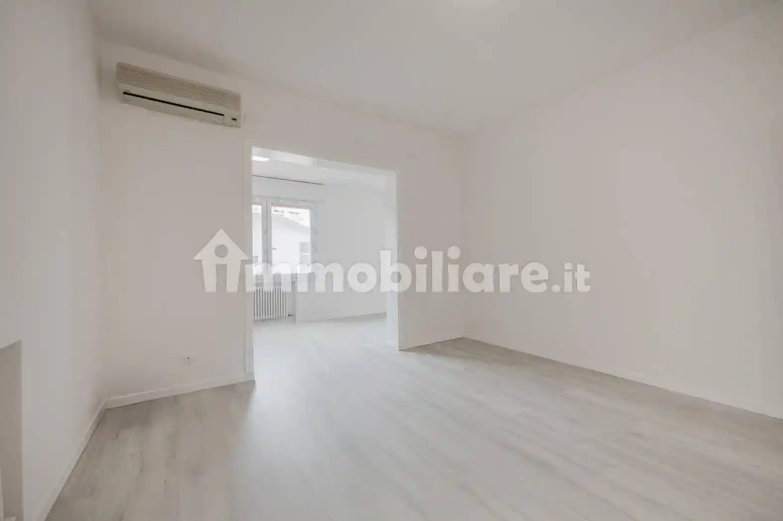 Villa bifamiliare via Rosalba Carriera, San Lazzaro - Ghirada, Treviso - foto 2