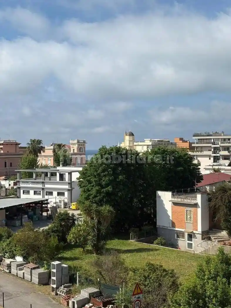 Appartamento in vendita a Nettuno