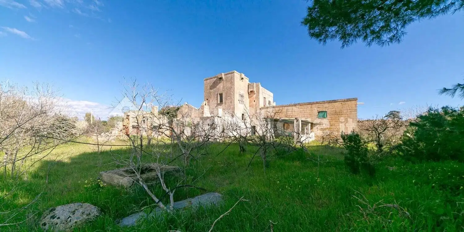 Rustico - Casale in vendita a Lecce