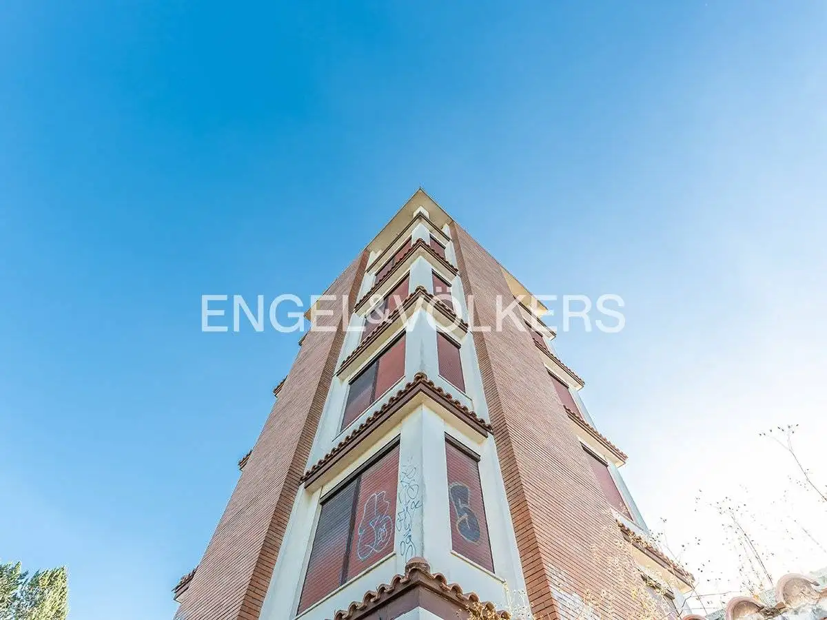 Palazzo - Edificio in Affitto - foto 5