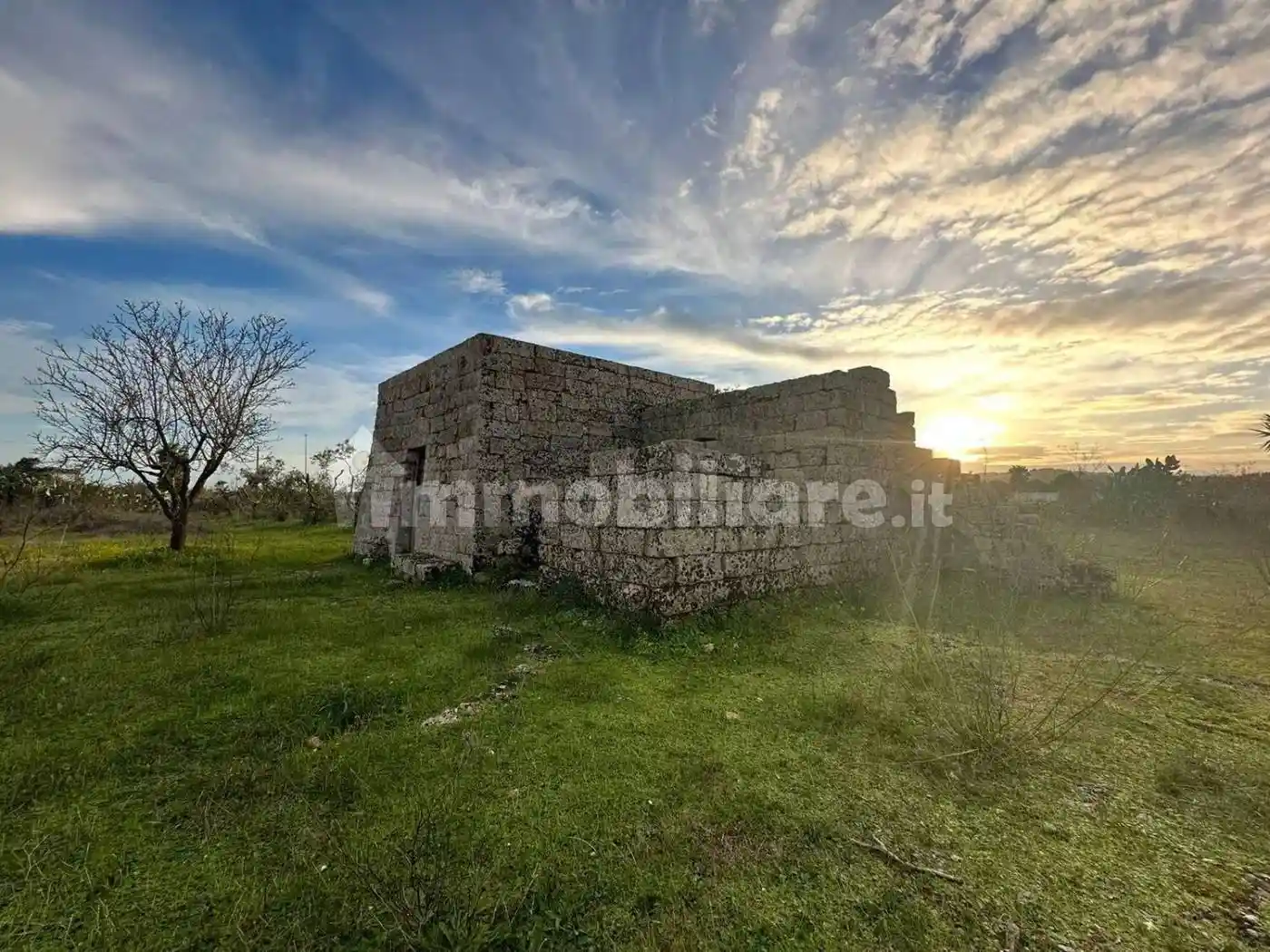 Rustico - Casale in vendita a Corsano