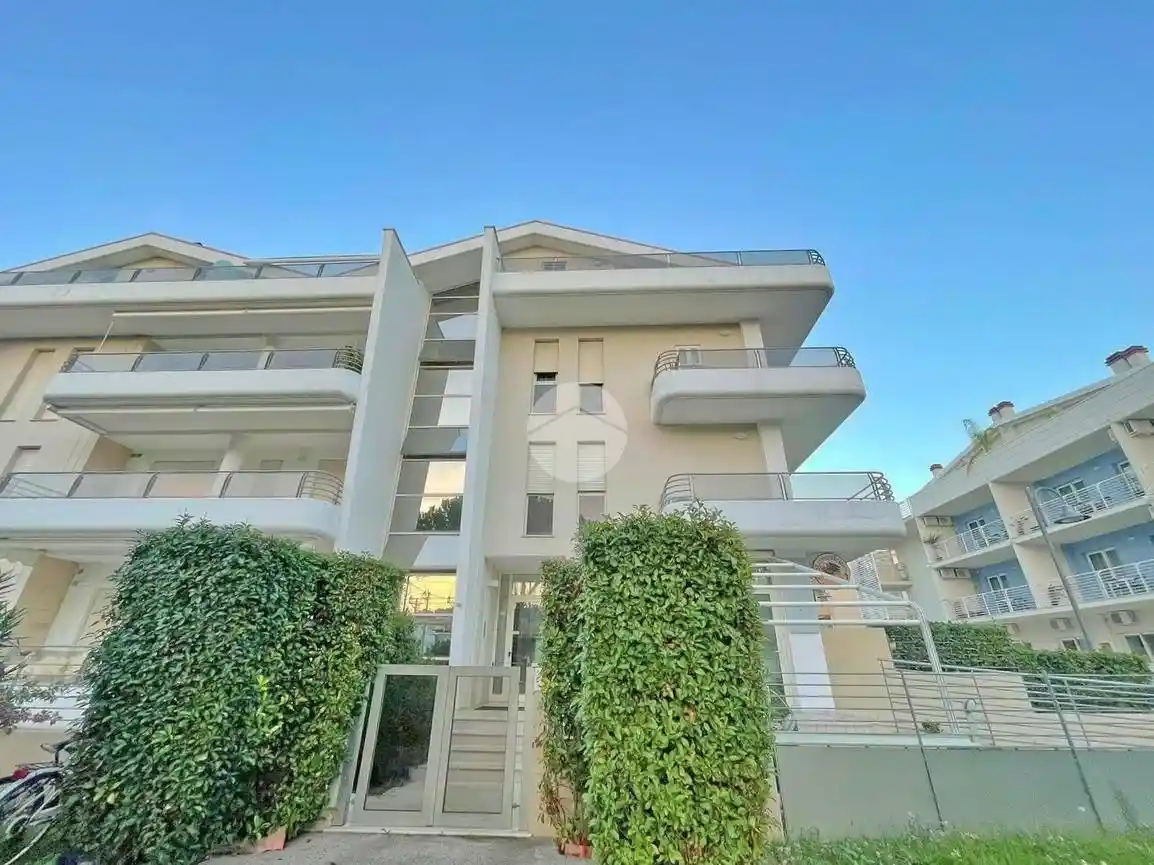 Trilocale viale makarska 30, Centro, Roseto degli Abruzzi - foto 3