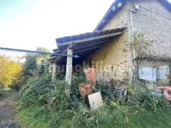 Casa indipendente in asta a Pinerolo