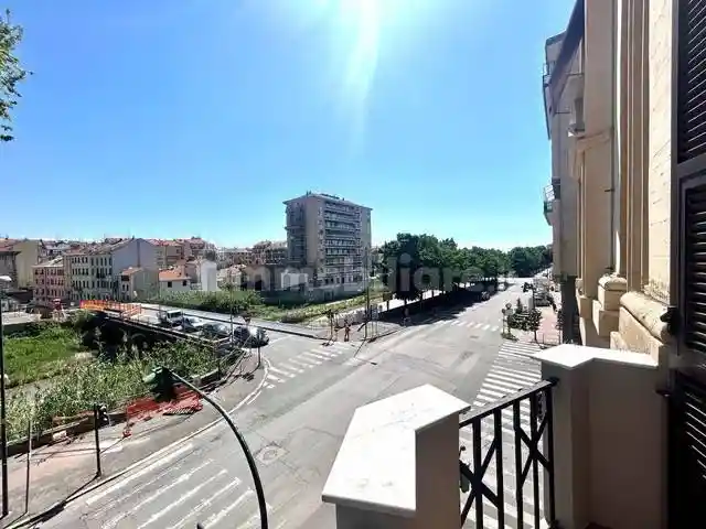 Appartamento in vendita a Savona