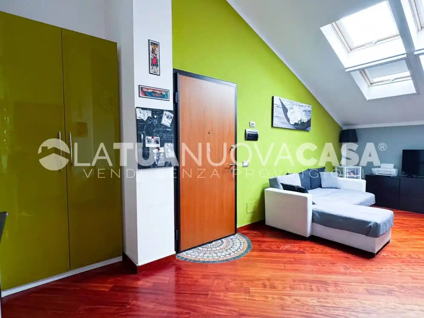 Appartamento in vendita a Bareggio