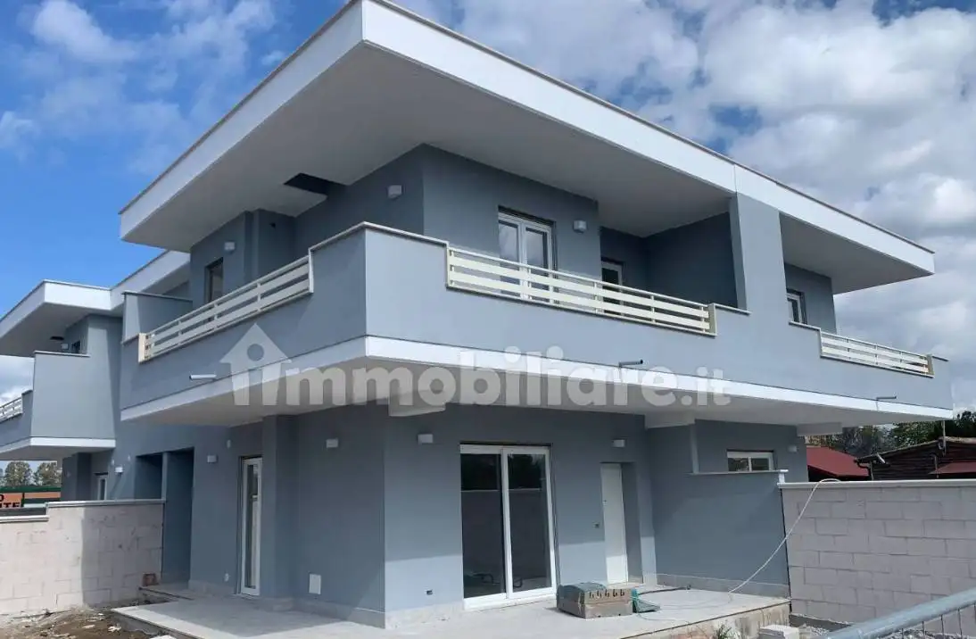 Villa in vendita a Ladispoli