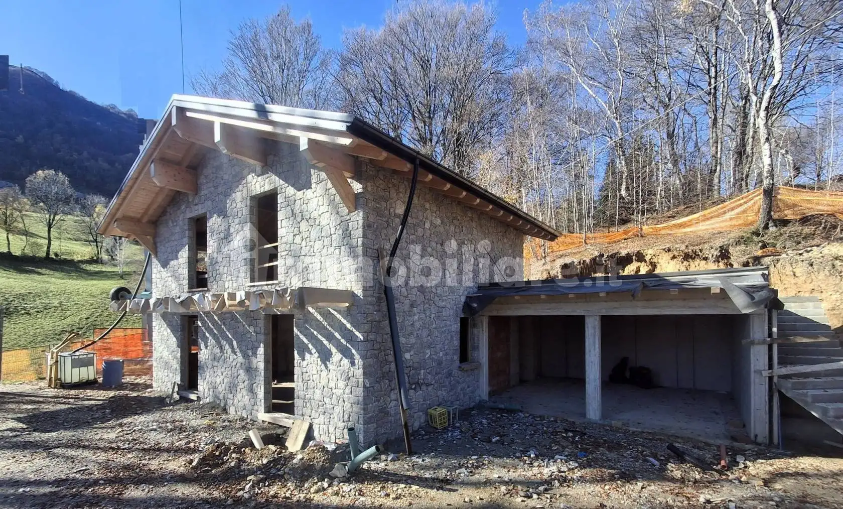 Rustico - Casale in vendita a Roncola