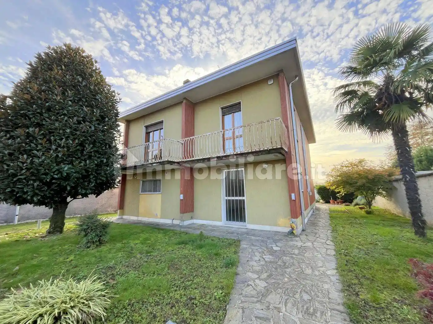 Villa in vendita a Inveruno