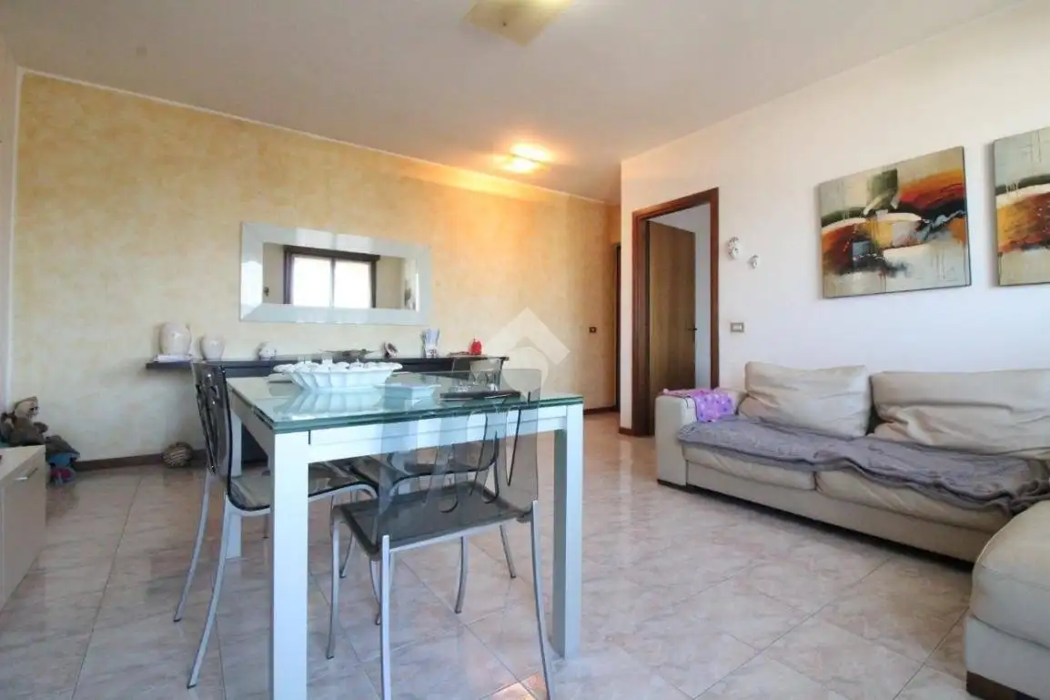 Trilocale via Leonardo da Vinci 6, Centro, Crespiatica - foto 5