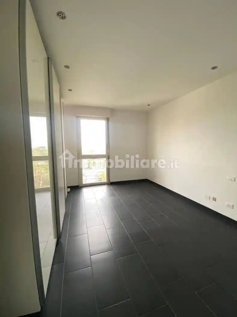 Trilocale via Sorelle Tetrazzini, Serpentara, Roma - foto 3