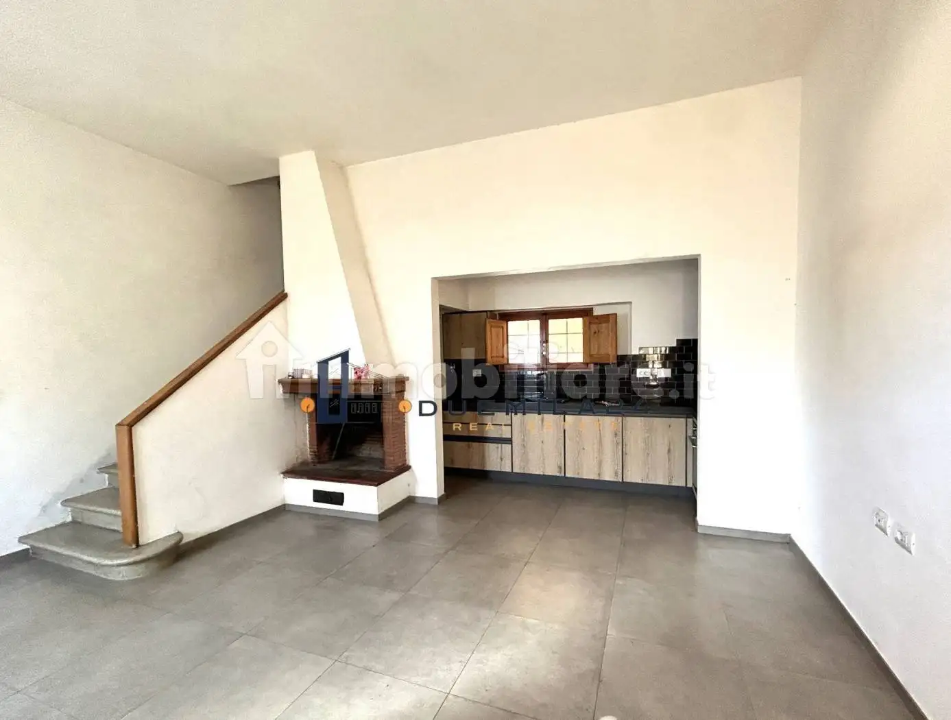 Casa indipendente in vendita a Prato