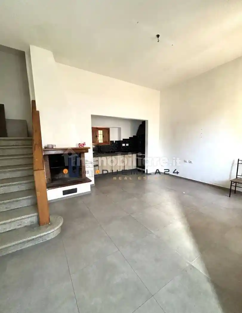 Terratetto unifamiliare via Vecchia di Cantagallo, Figline, Prato - foto 2