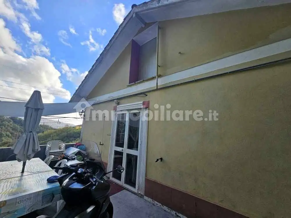 Appartamento in vendita a Ceranesi