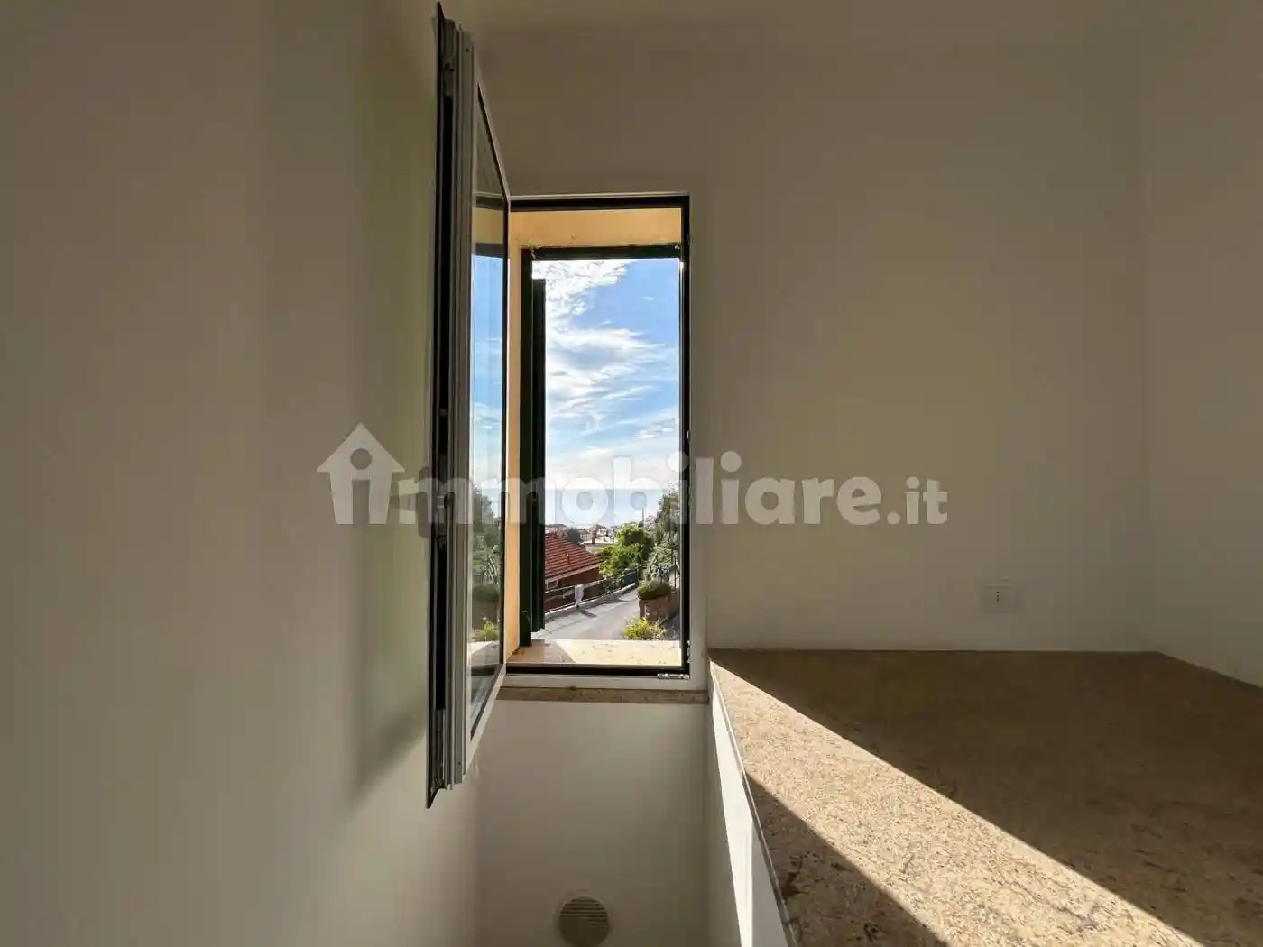 Trilocale regione Massabò, Via Solva, Santa Croce, Alassio - foto 5