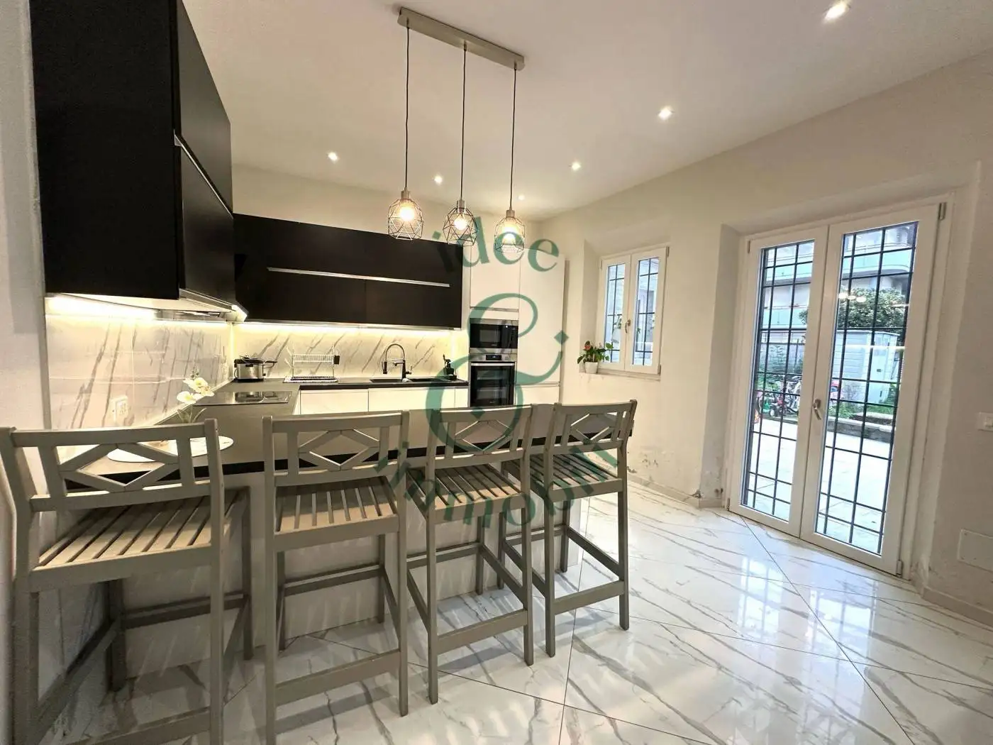 Casa indipendente in vendita a Campi Bisenzio