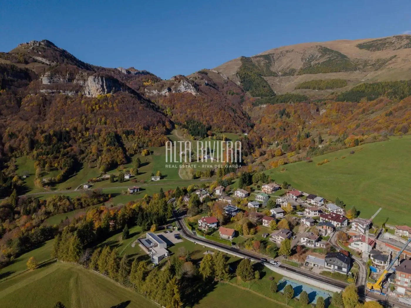 Chalet via Generale Graziani 4, Centro, Brentonico - foto 3