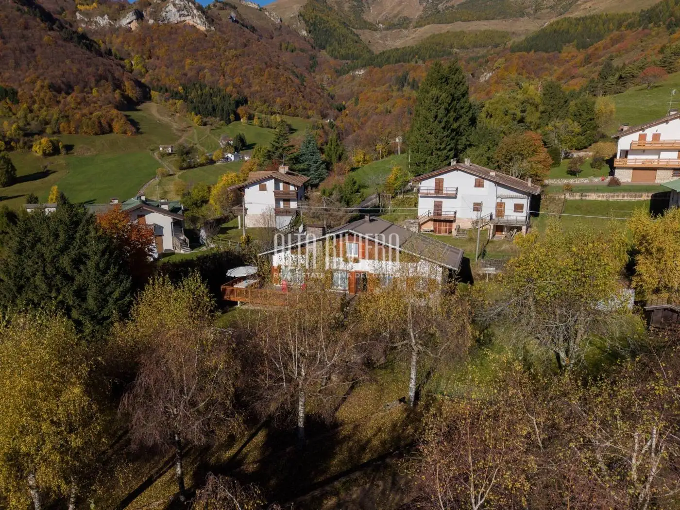 Chalet via Generale Graziani 4, Centro, Brentonico - foto 4