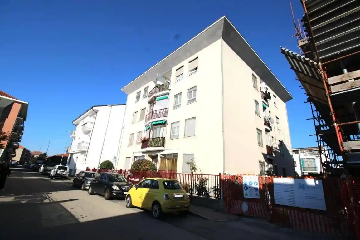 Appartamento in vendita a Trofarello