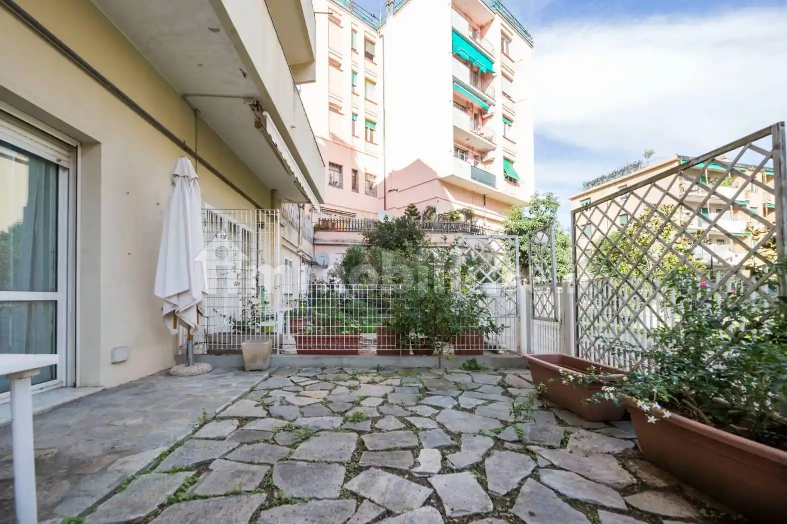 Appartamento in vendita a Genova