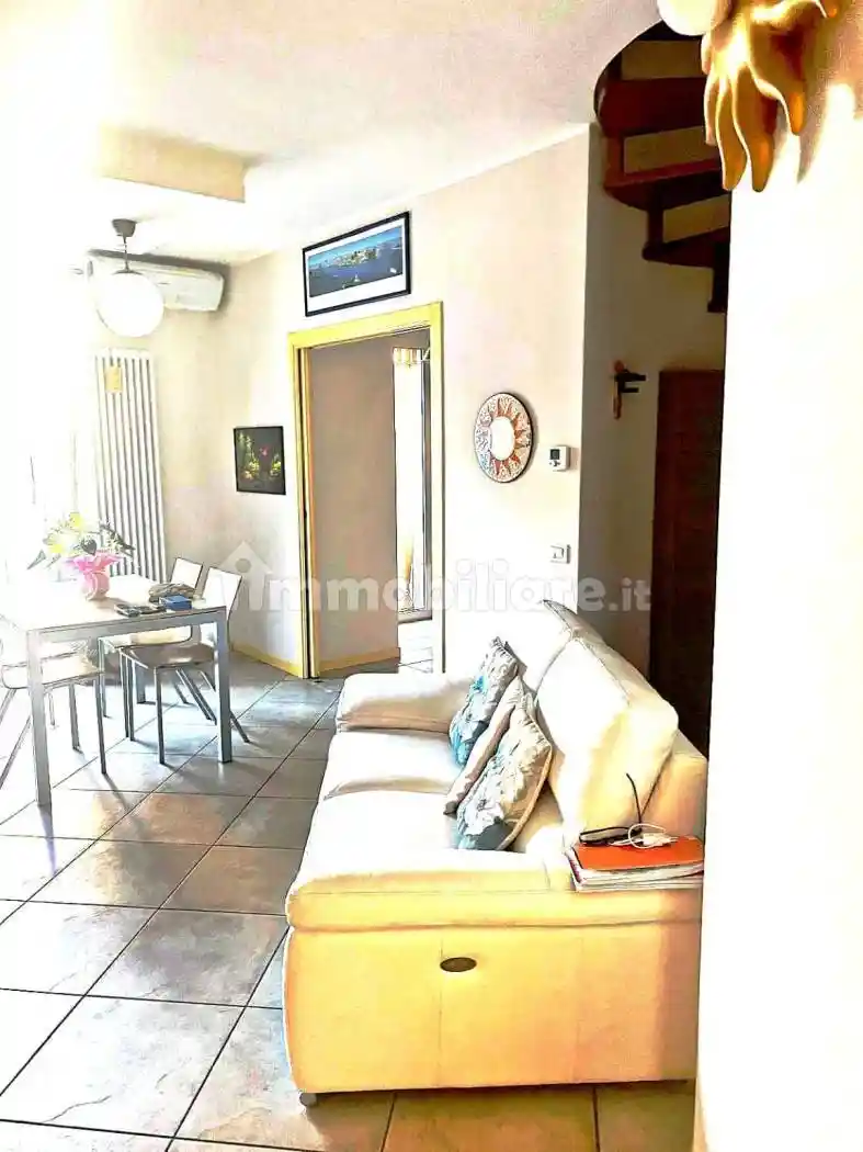 Trilocale ottimo stato, su più livelli, Celle, Rimini - foto 2