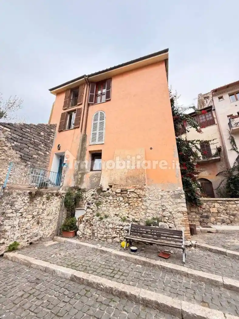 Appartamento in vendita a Terracina