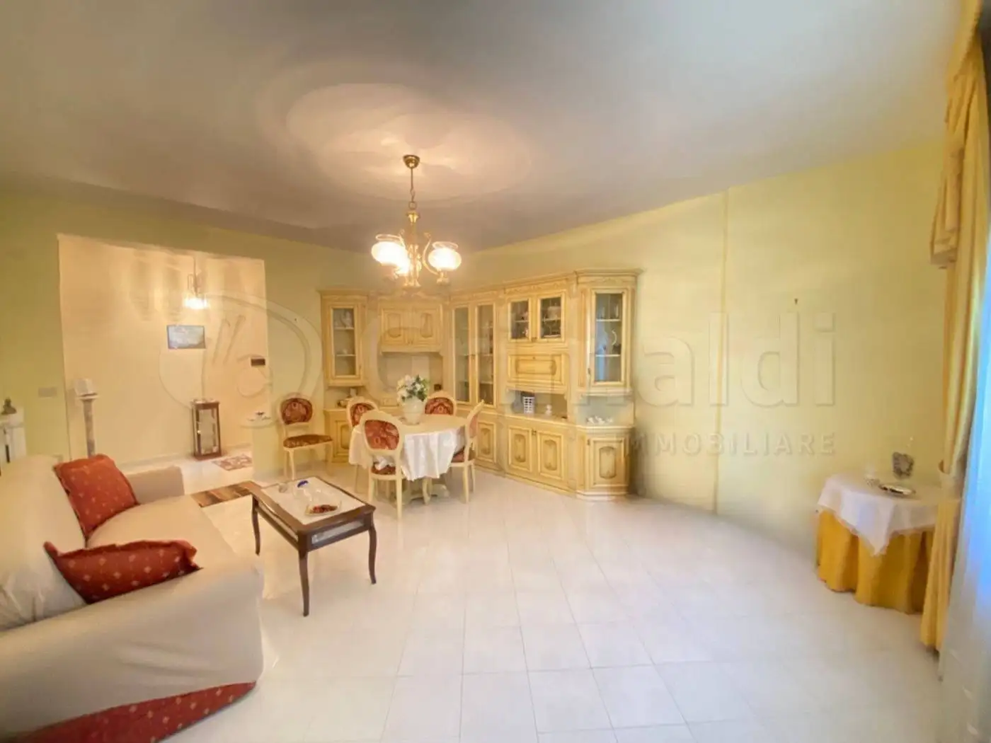 Appartamento in vendita a Giugliano in Campania