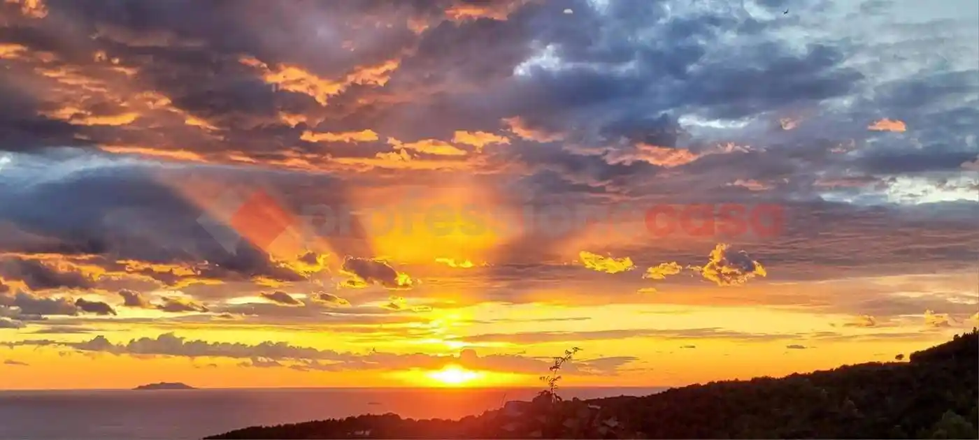 Casa indipendente in vendita a Livorno