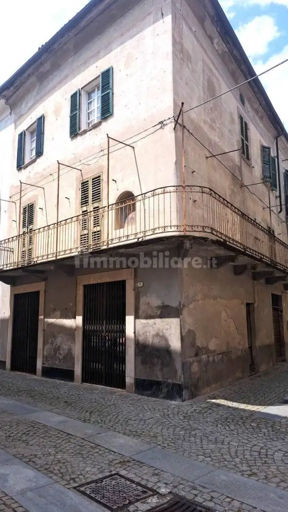 Casa indipendente in vendita a Bistagno
