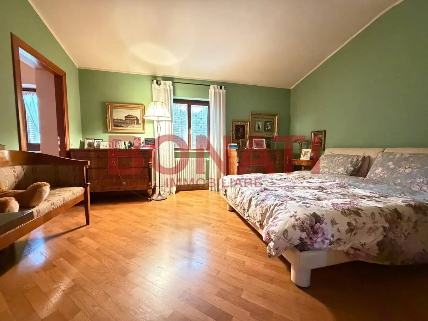 Casa indipendente in vendita a Sarzana