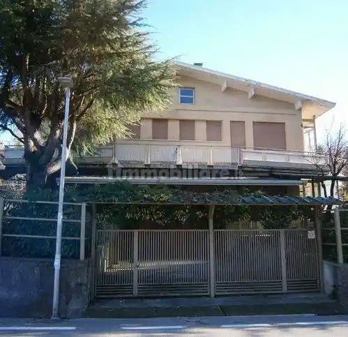 Villa in vendita a Conegliano