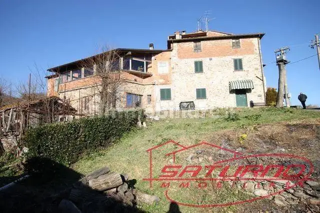 Palazzo - Edificio in vendita a Lucca