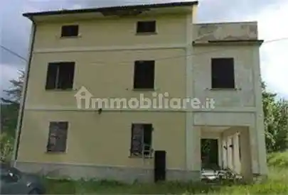 Casa indipendente in vendita a Cagli
