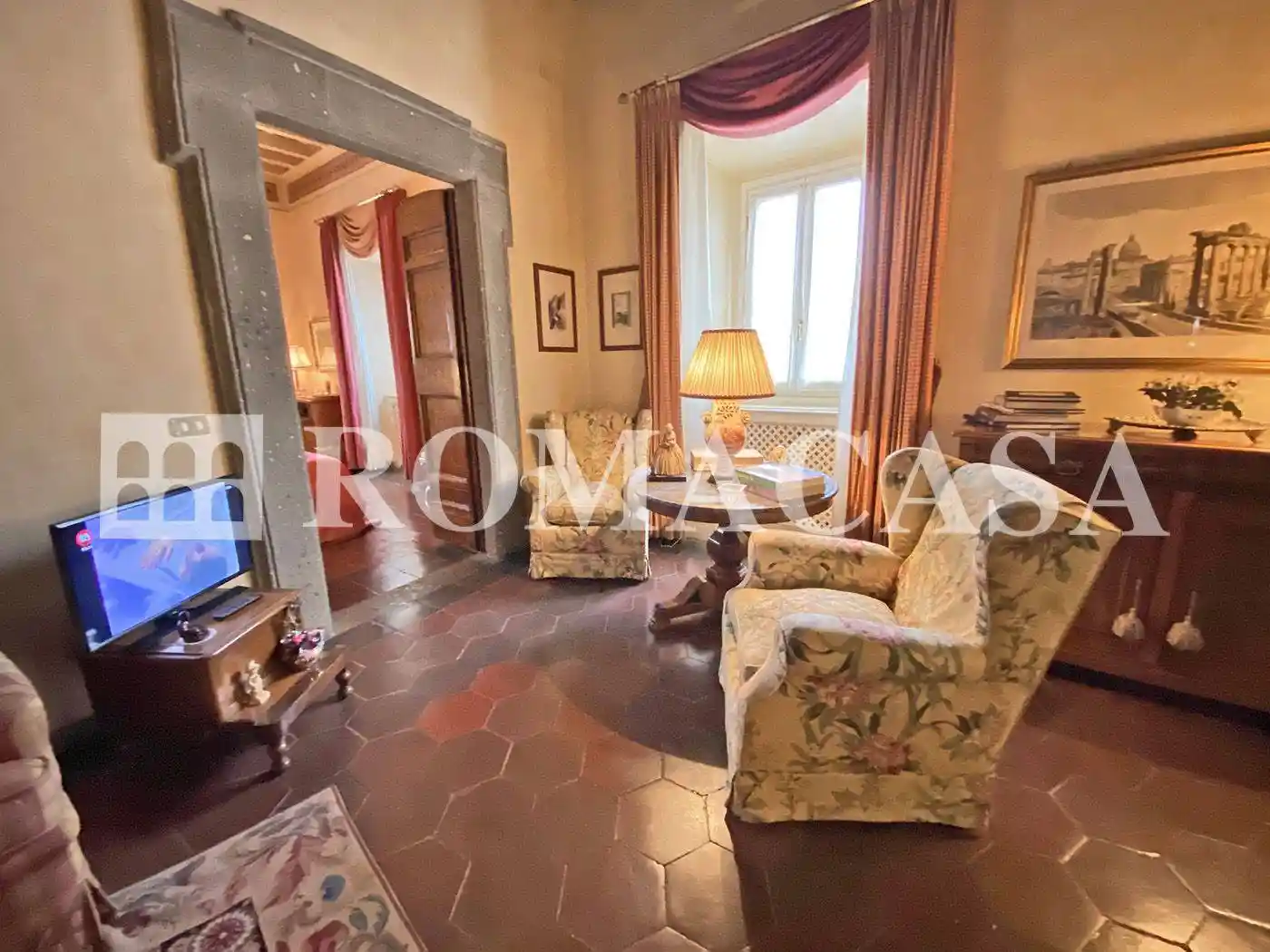 Bilocale piazza di San Paolo alla Regola, Campo de' Fiori, Roma - foto 3