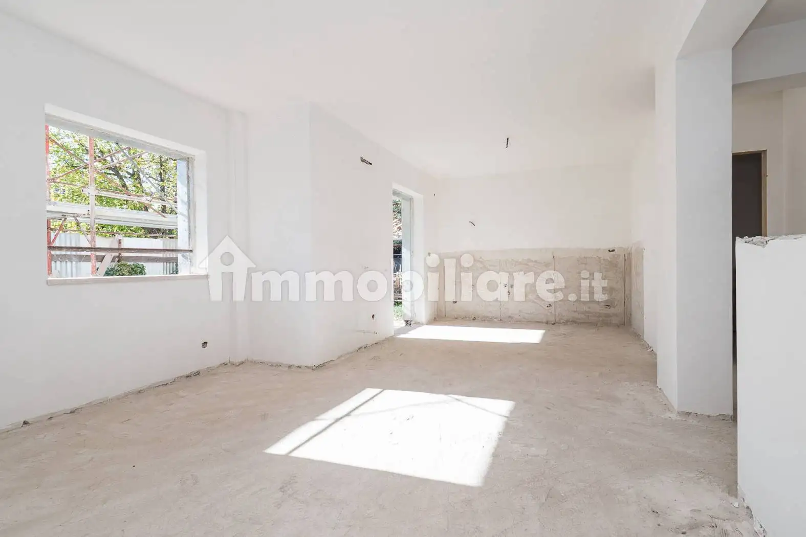 Appartamento in vendita a Guidonia Montecelio