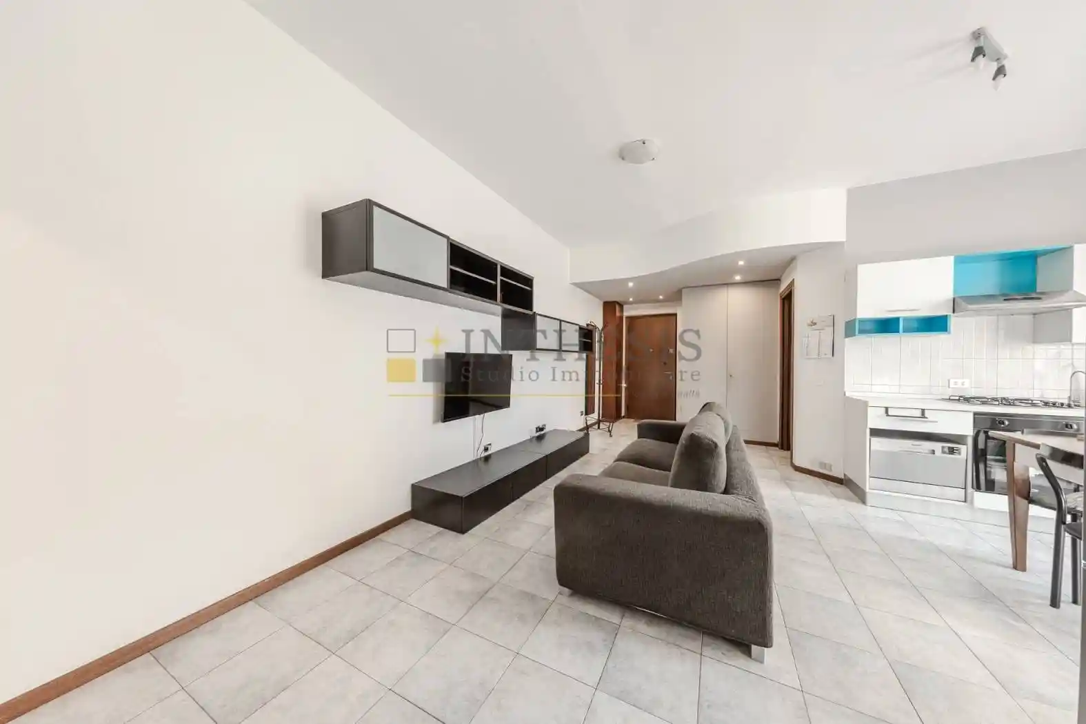 Bilocale via Salvatore Pianell 63, Ca' Granda, Milano - foto 2