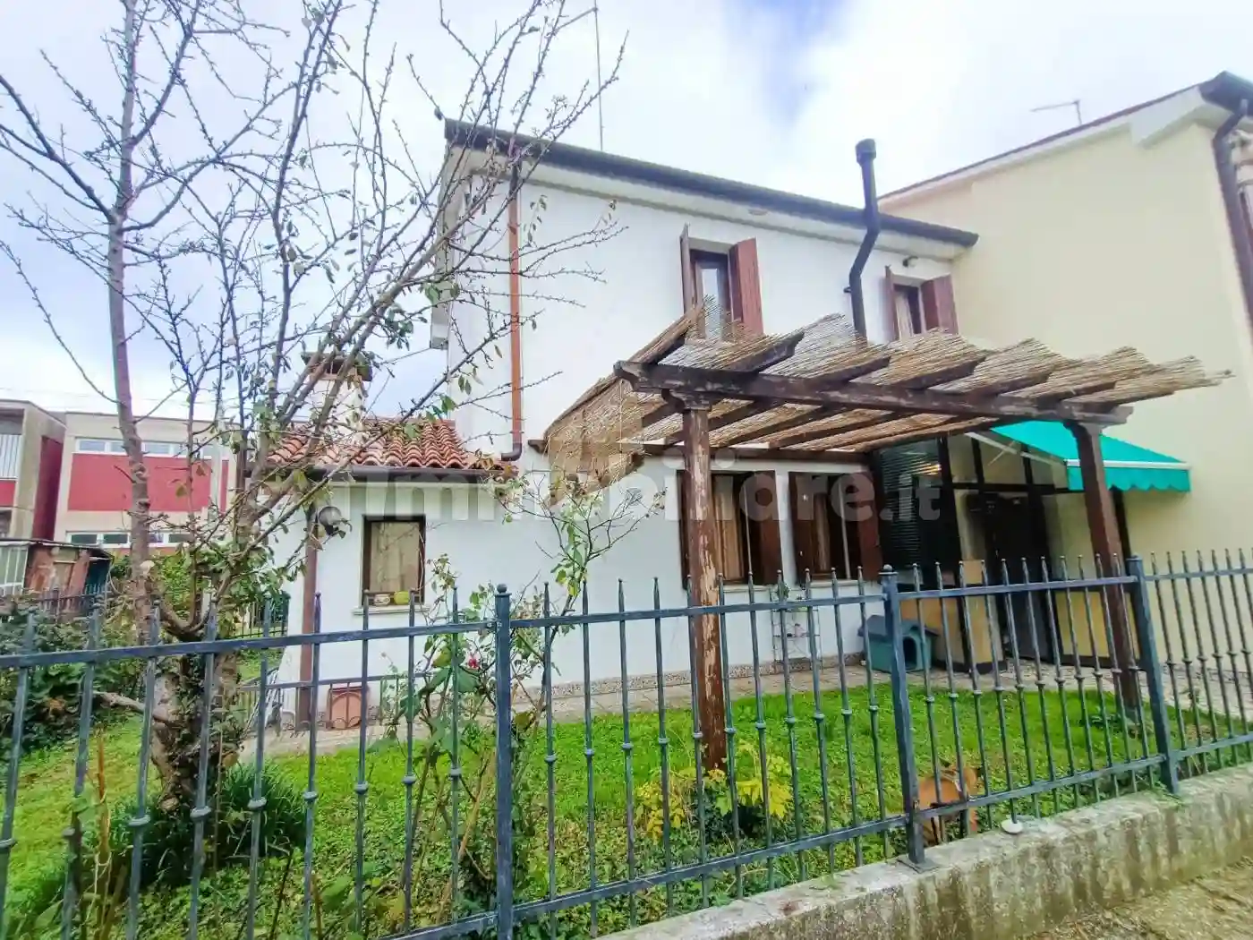 Villetta a schiera - foto 2