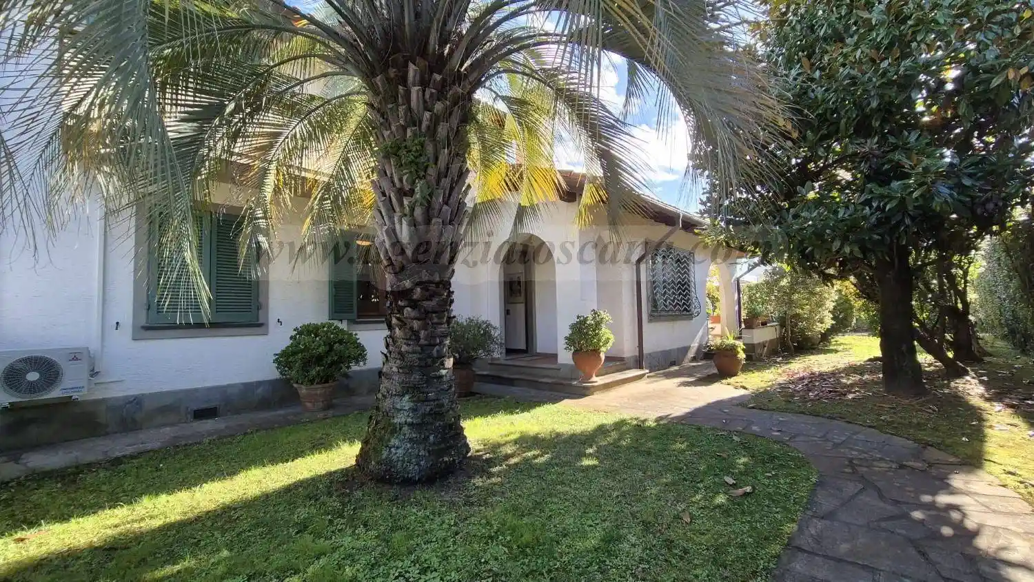 Villa in vendita a Forte dei Marmi