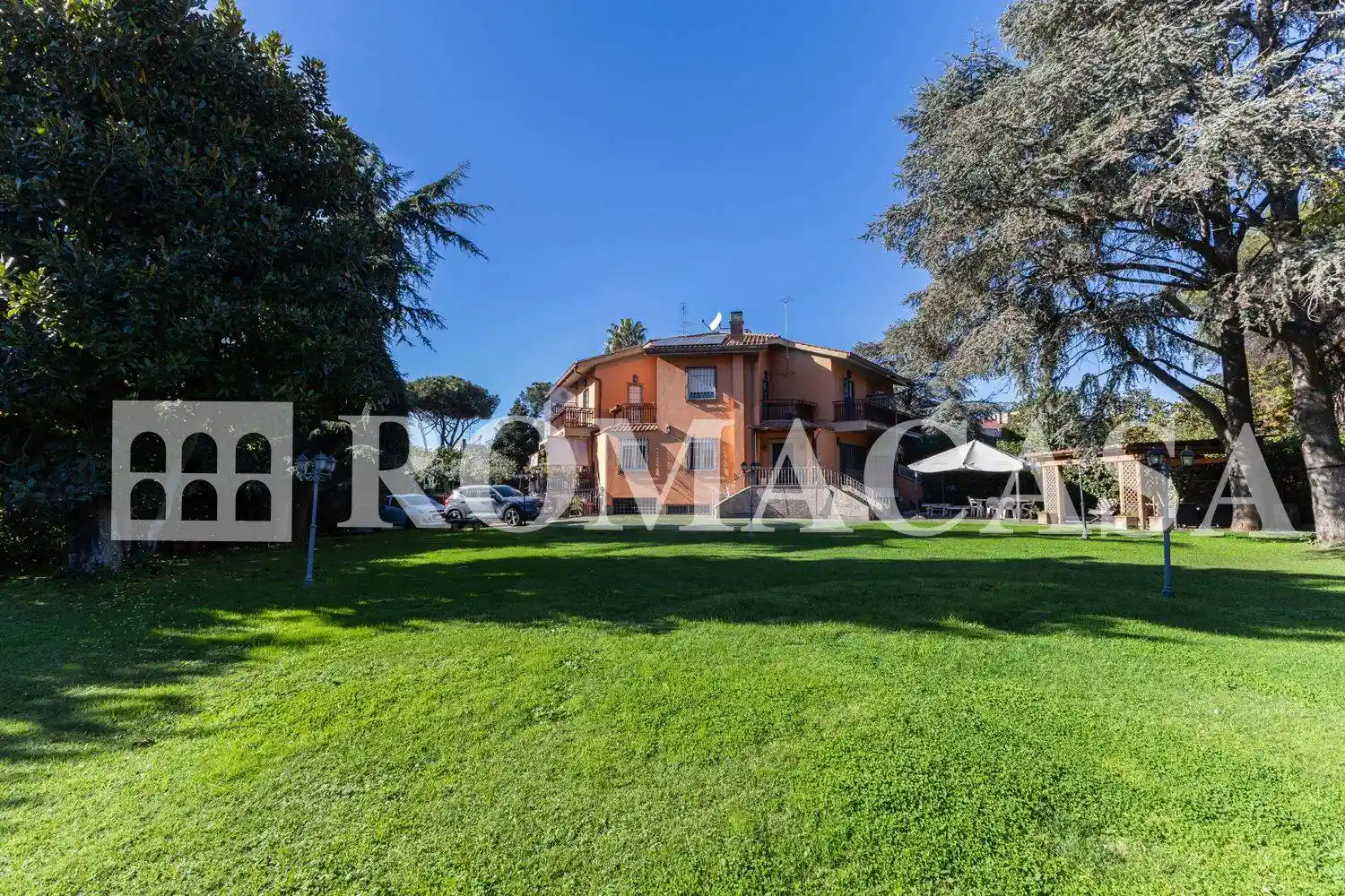 Villa in vendita a Roma