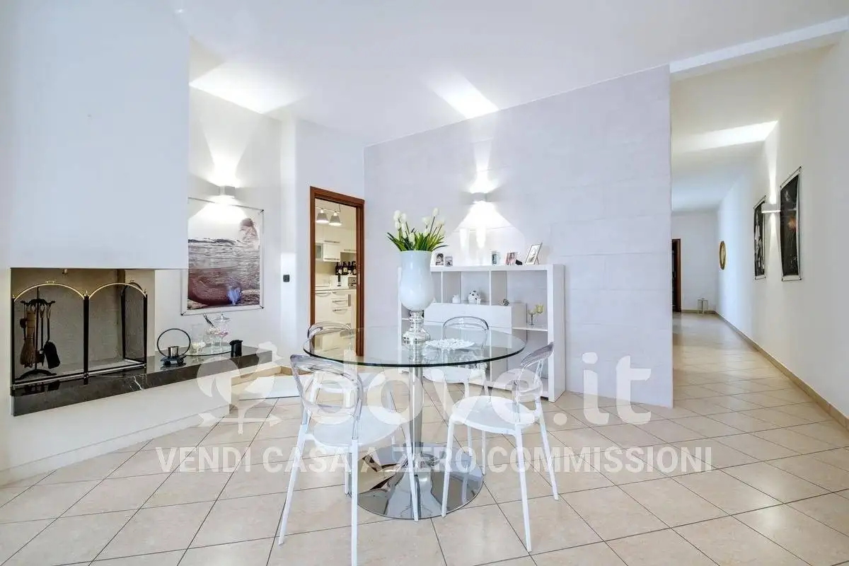 Villa in vendita a Oria