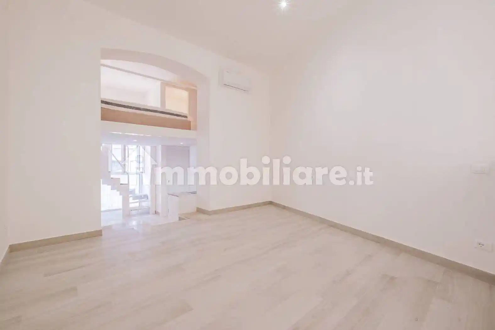 Trilocale via Ruggero Bonghi 8, Pezzotti - Meda, Milano - foto 2