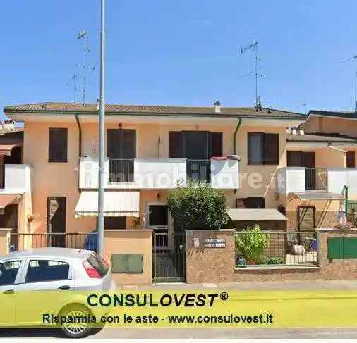 Villetta a schiera in vendita a Tromello